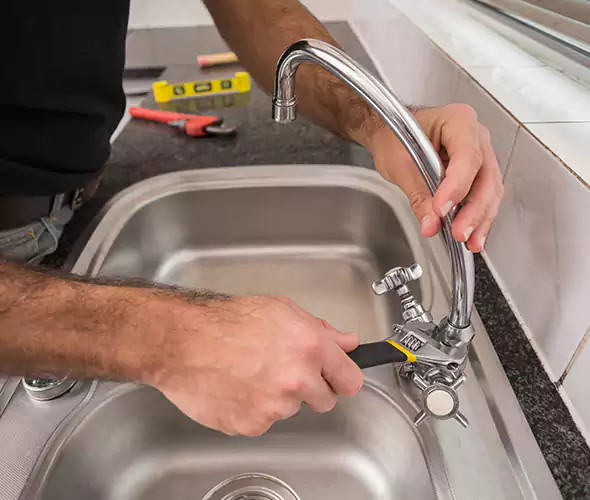 Local Experts for Faucet Repair in New Castle, PA:Schedule Affordable Faucet Repair Services with Us