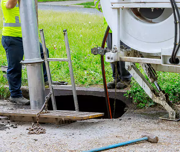 Expert Plumber for Sewer Line Cleaning in New Castle, PA: Schedule Reliable Sewer Cleaning Services with Us